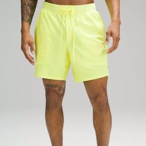 Lululemon Men’s License To Train 7” Shorts Faded Zap NEON Size Small $88 NWT